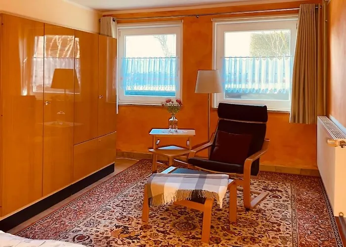 דירה Geraeumige Mit Terrasse In Ruhiger Lage